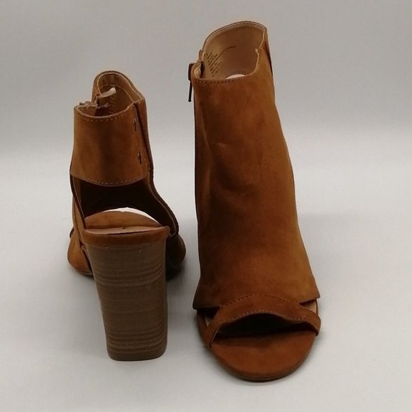 Express Womens Ankle Boot Mule Sandals Brown Faux Suede Side Zip High Heel 10 - Picture 3 of 9